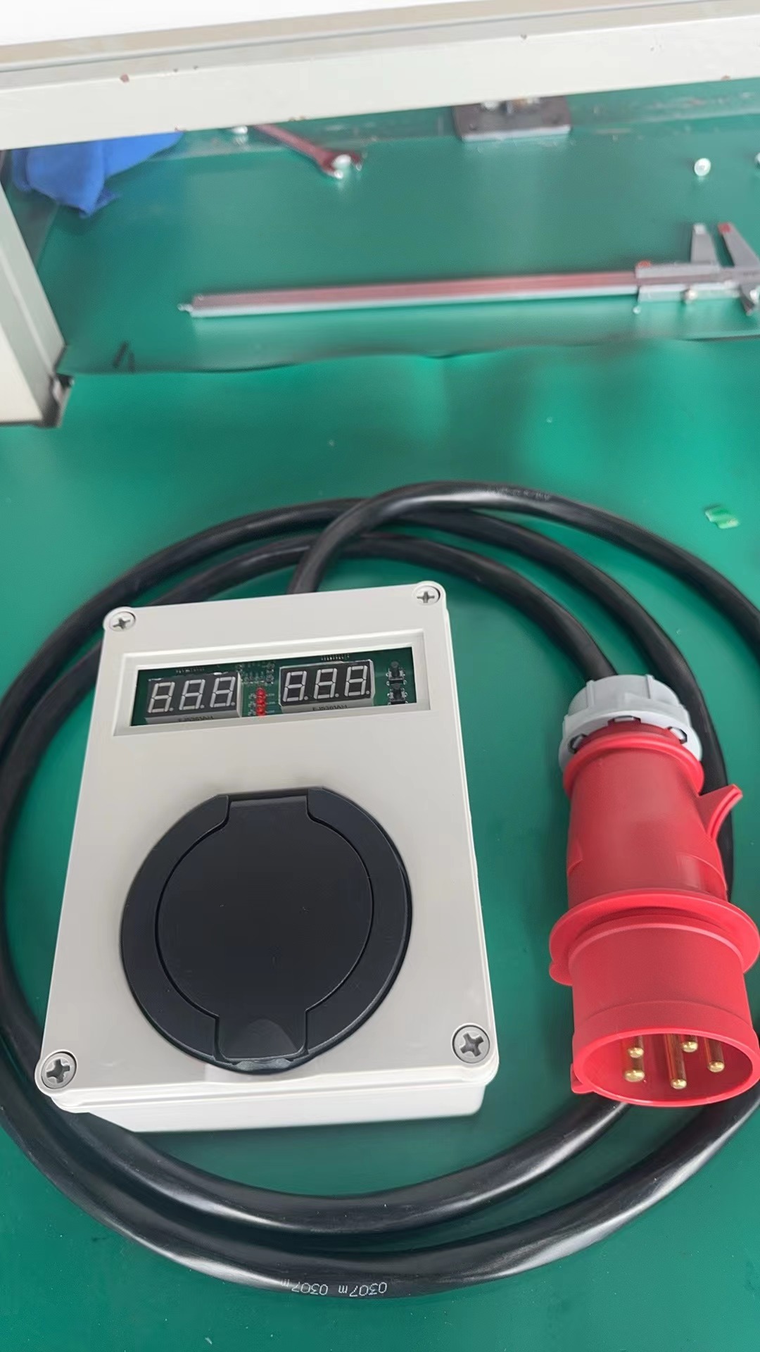 新型ミニ16A/32Aスマートアプリ対応電気自動車充電器、壁 - Portable Ev Charger 32A Type 2 Cee Plug のレビューと価格